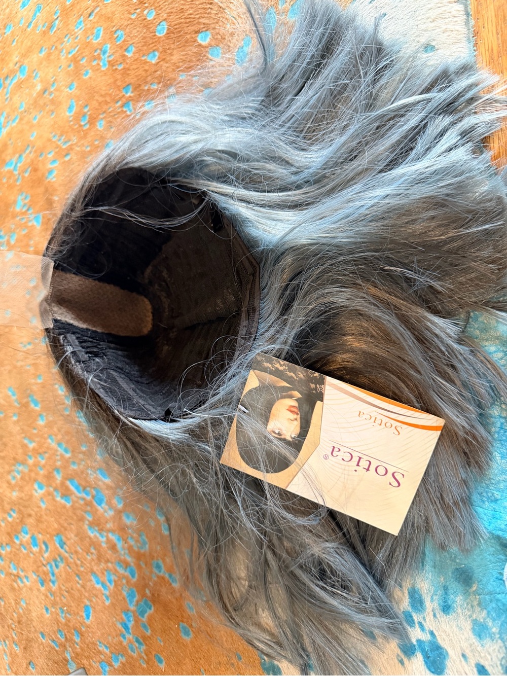 Gray ombré wig - Picture 4 of 5